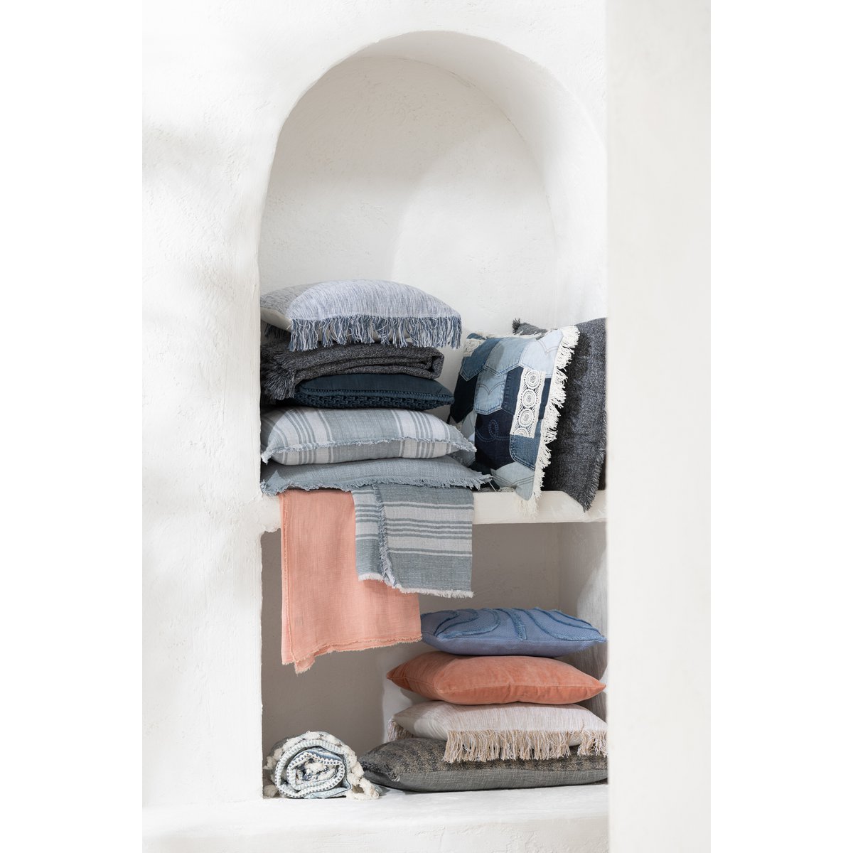 Coussin J-Line Patchwork - denim/coton - bleu/blanc